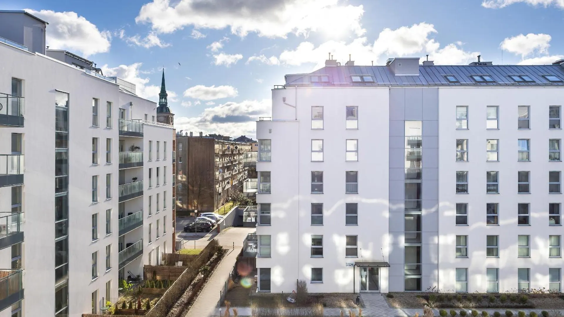 Motlawa River Old City Gdansk Apartment By Noclegi Renters